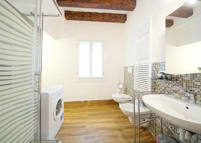 Dolcevita N 502 Biennale Apartment Venice