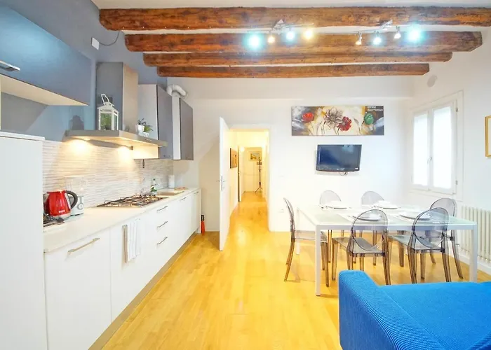 Dolcevita N 502 Biennale * Venice