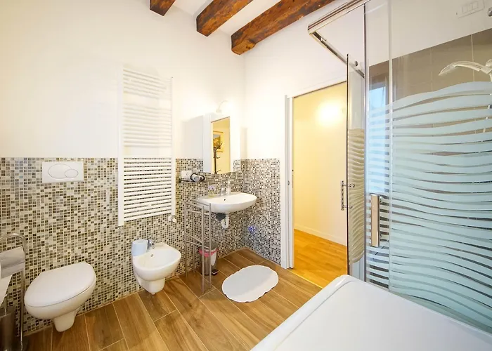 Dolcevita N 502 Biennale Apartment Venice