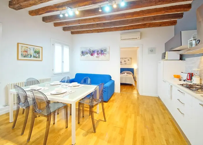 Apartment Dolcevita N 502 Biennale Venice