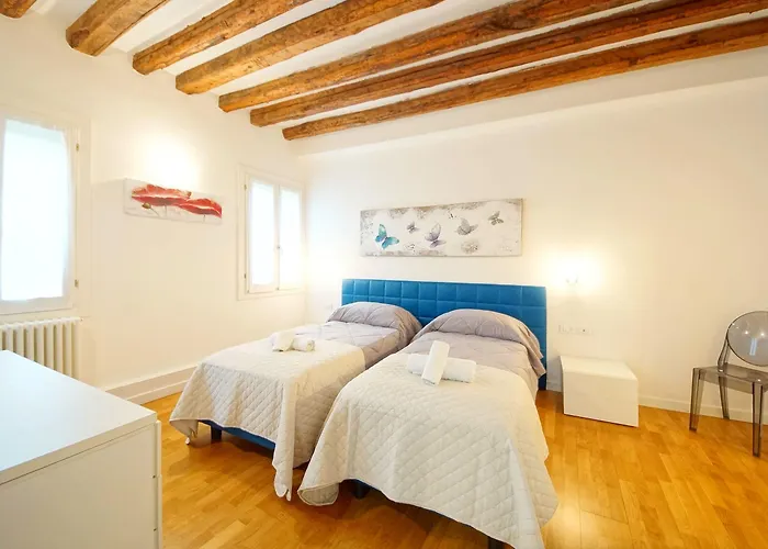 Dolcevita N 502 Biennale Apartment Venice